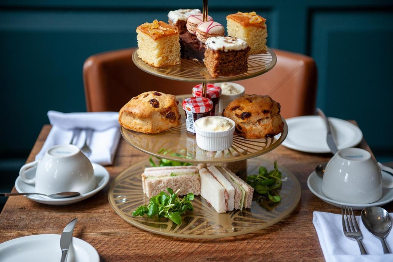 The Chequers Hotel Newbury  Ngoại thất bức ảnh