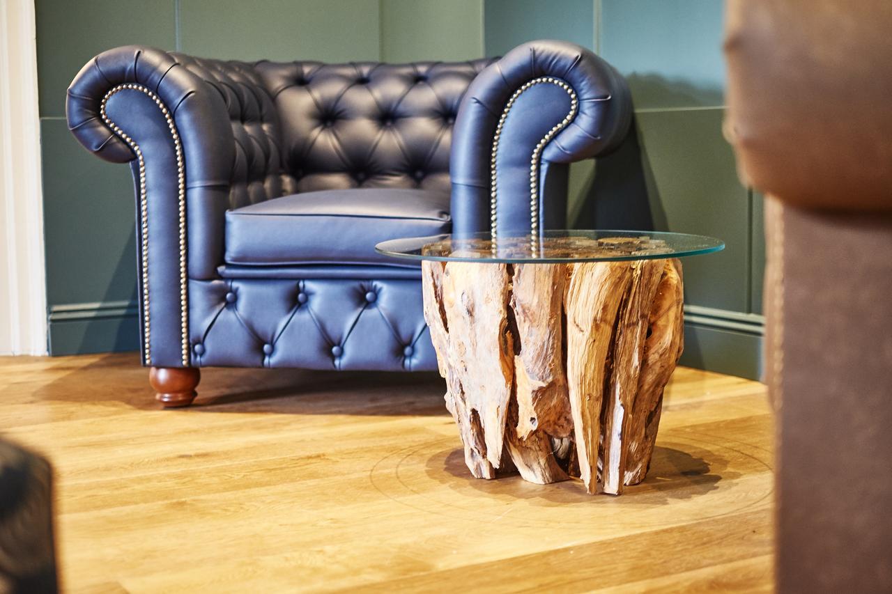 The Chequers Hotel Newbury  Ngoại thất bức ảnh